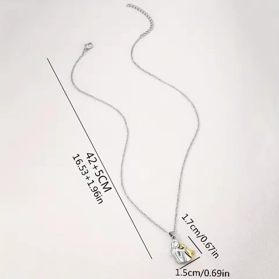 Olivia & Ivy | Cat Embrace Necklace