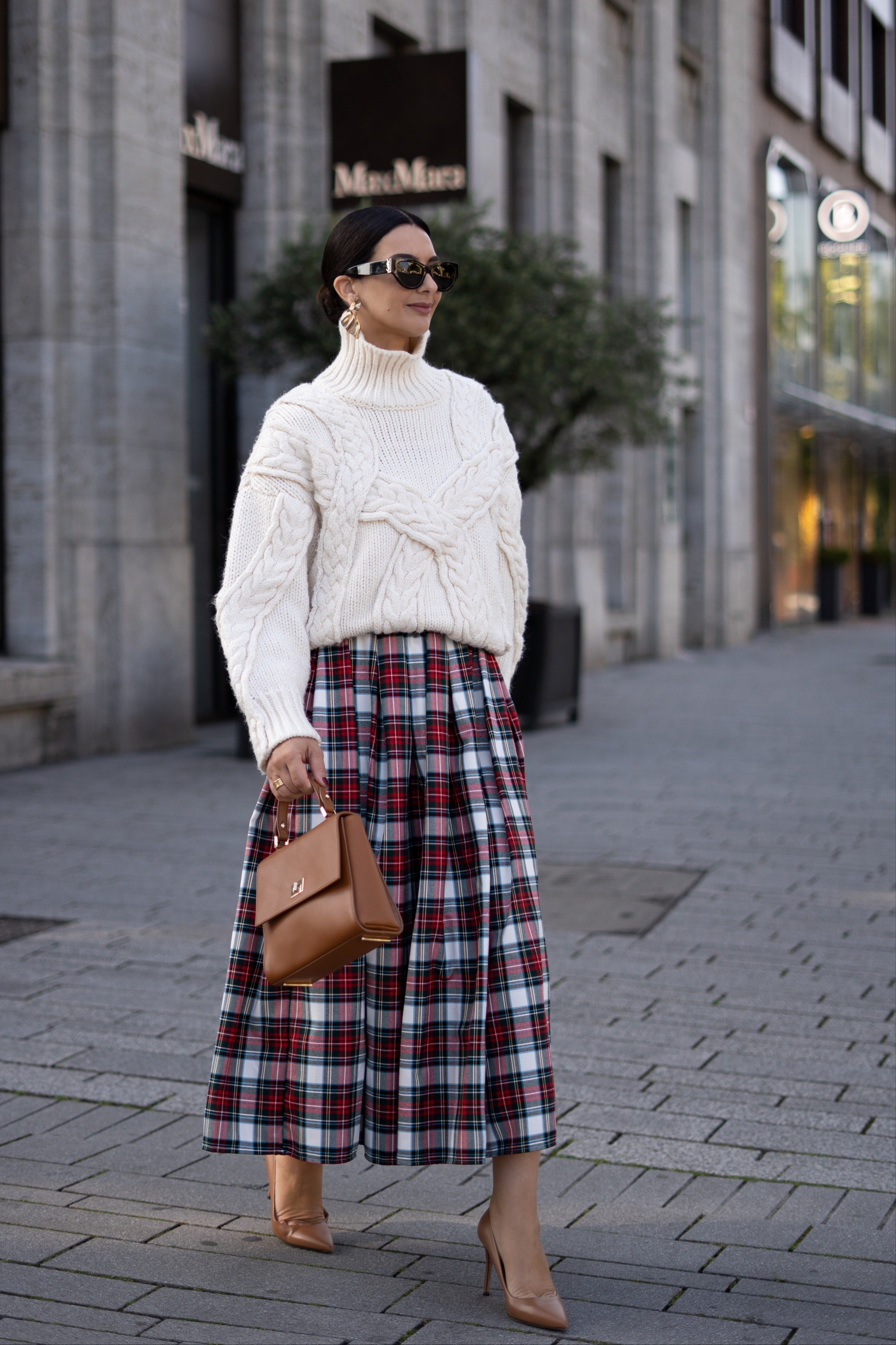 Karolina | Spódnica w kratę czerwoną